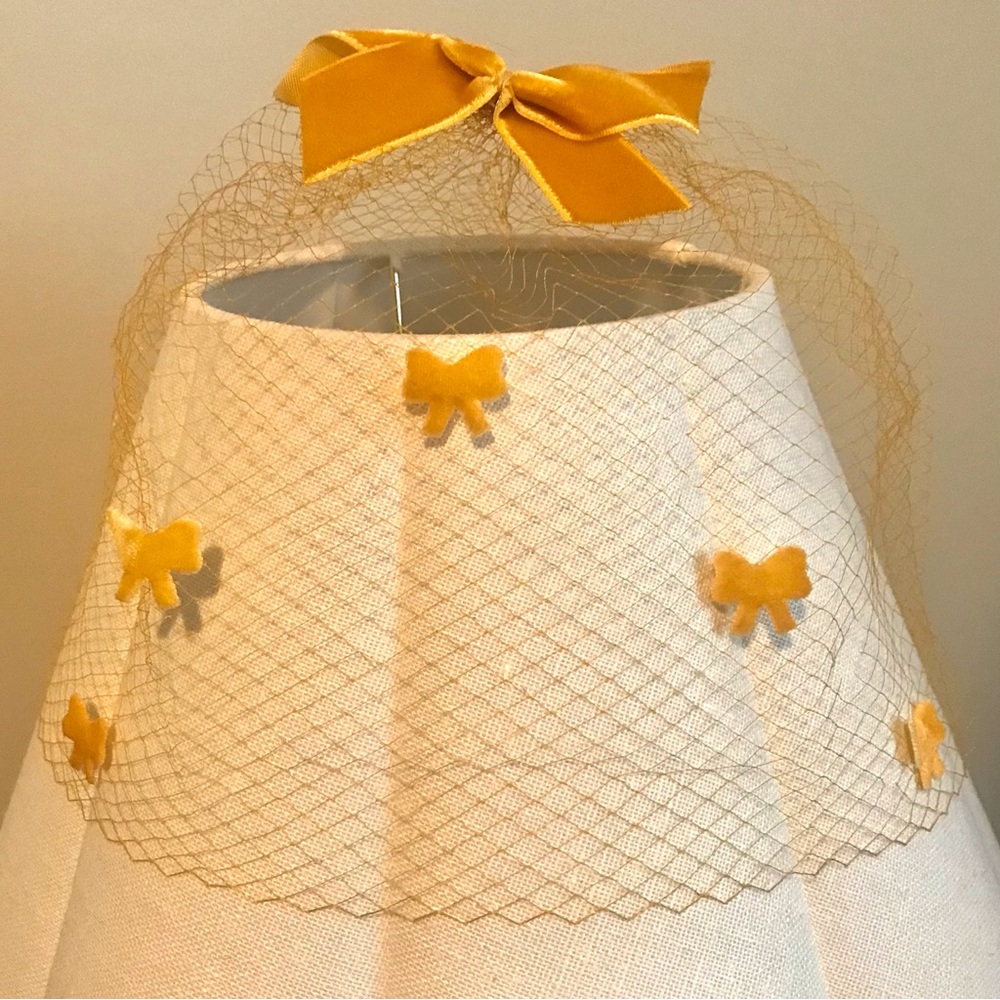 Vintage 1950s 1960s Marigold Yellow Glamour Veil Hat Netting Velvet Bows W/ BOX